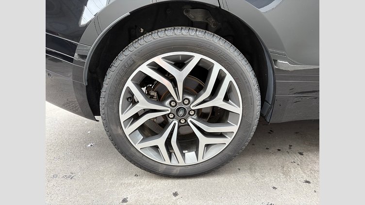 2020 認定中古車 Land Rover Range Rover Velar サントリーニブラック D180 R-DYNAMIC S