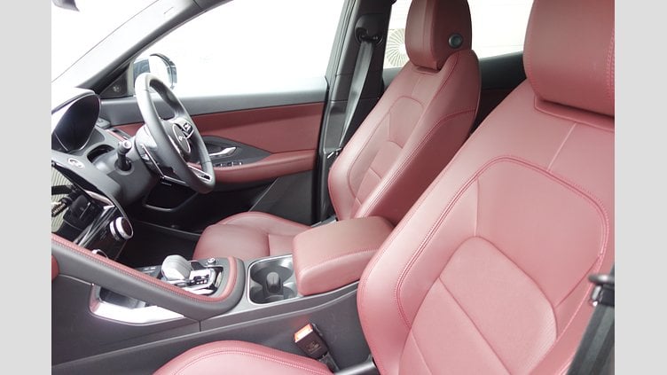 2024 認定中古車 Jaguar E-Pace フジホワイト D200 AWD（オートマチック）MHEV R-DYNAMIC SE