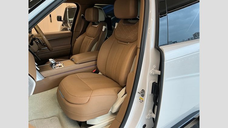 2023 認定中古車 Land Rover Range Rover オストゥーニパールホワイト P530 AWD（AT） ロングホイールベース SV