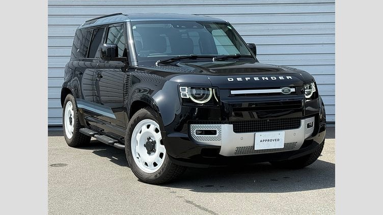 2024 認定中古車 Land Rover Defender 110 サントリーニブラック D300 AWD（AT） S