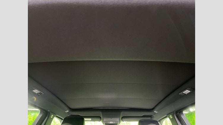 2018 認定中古車 Land Rover Range Rover Evoque Yulong White 2.0 litre i4P​ ランドマークエディション