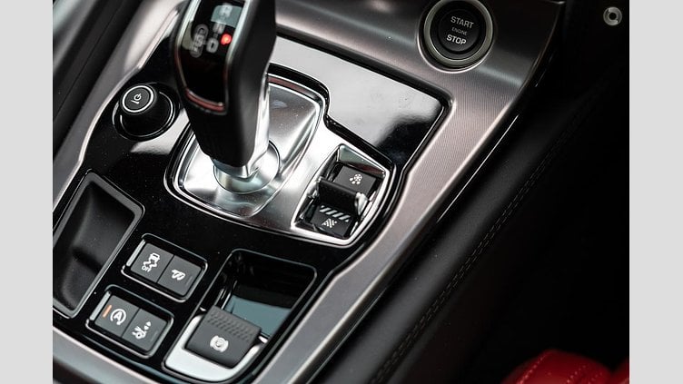 2024 New Jaguar F-Type SVO Premium Palette P575 AWD AUTOMATIC COUPÉ F‑TYPE R75