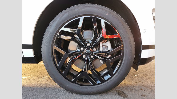2023 認定中古車 Land Rover Range Rover Evoque フジホワイト D200 AWD（オートマチック）MHEV R-DYNAMIC S