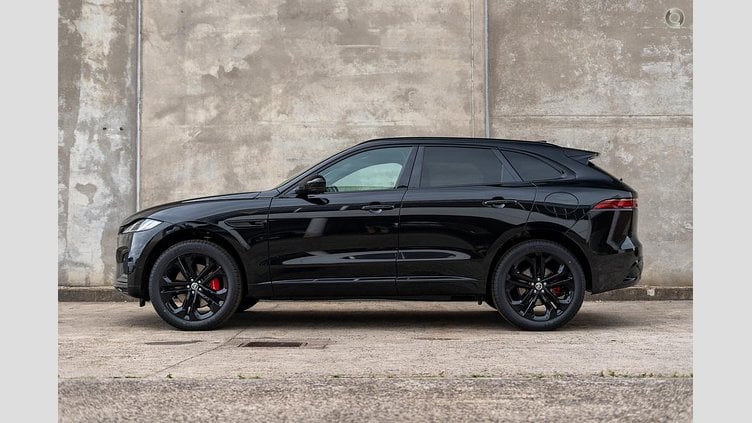 2024 New Jaguar F-Pace Santorini Black 2.0 AJ20 P4H PHEV P400e R-Dyn SE AWD Auto 25.5MY