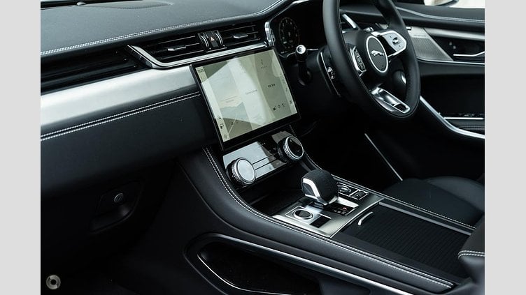 2024 New Jaguar F-Pace Santorini Black 2.0 AJ20 P4H PHEV P400e R-Dyn SE AWD Auto 25.5MY