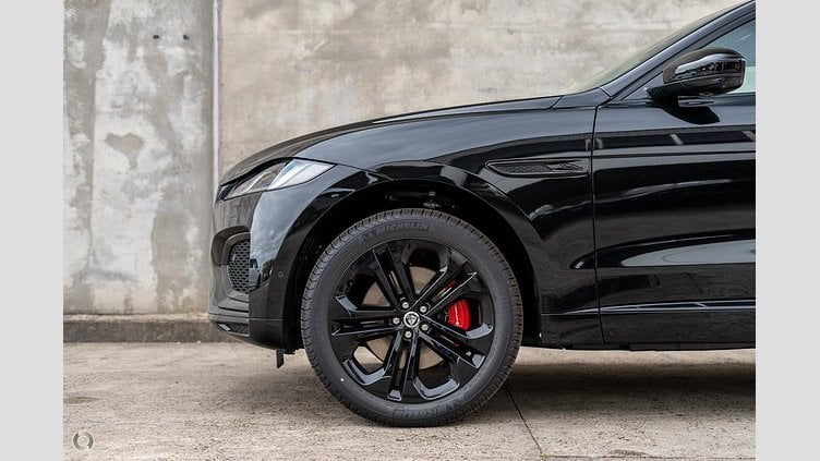 2024 New Jaguar F-Pace Santorini Black 2.0 AJ20 P4H PHEV P400e R-Dyn SE AWD Auto 25.5MY