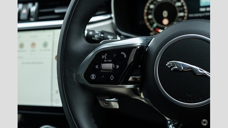 2024 New Jaguar F-Pace Santorini Black 2.0 AJ20 P4H PHEV P400e R-Dyn SE AWD Auto 25.5MY