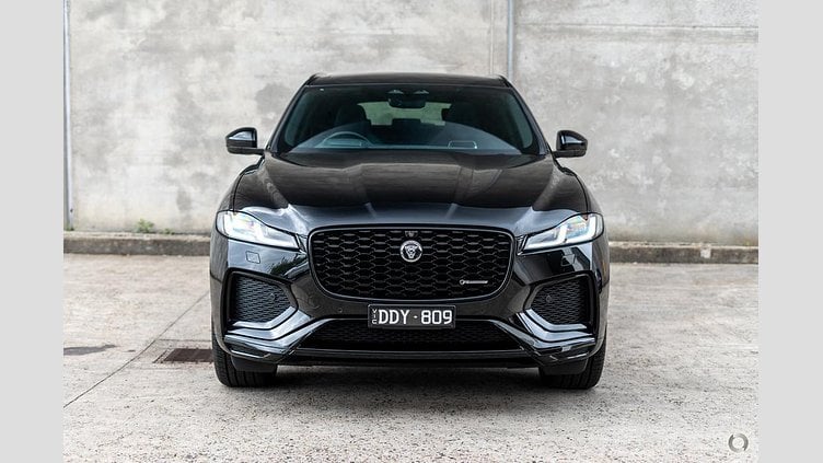 2024 Approved Jaguar F-Pace Santorini Black D300 AWD AUTOMATIC R-DYNAMIC SE