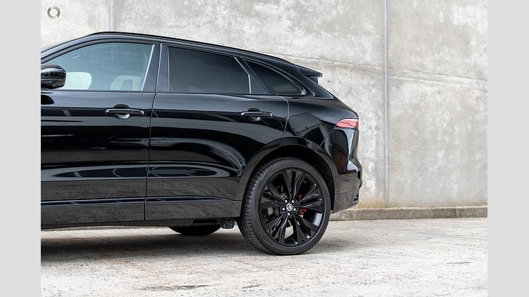 2024 Approved Jaguar F-Pace Santorini Black D300 AWD AUTOMATIC R-DYNAMIC SE