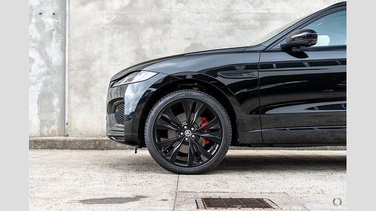 2024 Approved Jaguar F-Pace Santorini Black D300 AWD AUTOMATIC R-DYNAMIC SE