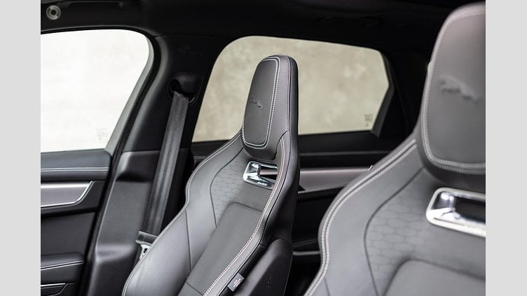 2024 Approved Jaguar F-Pace Santorini Black D300 AWD AUTOMATIC R-DYNAMIC SE