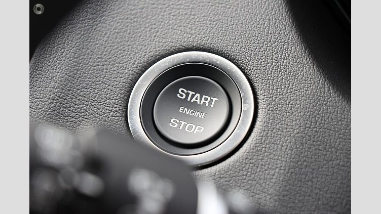 2024 New Jaguar E-Pace Fuji White P250 PETROL R-DYNAMIC HSE
