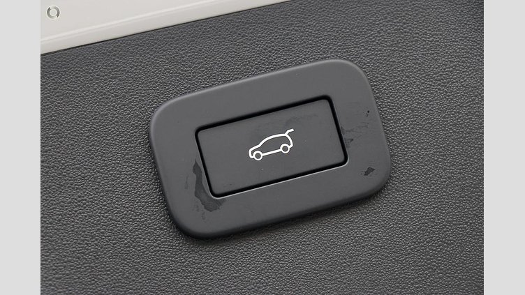 2024 New Jaguar E-Pace Fuji White P250 PETROL R-DYNAMIC HSE