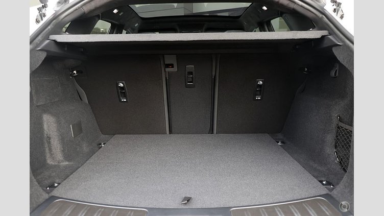 2024 New Jaguar E-Pace Fuji White P250 PETROL R-DYNAMIC HSE