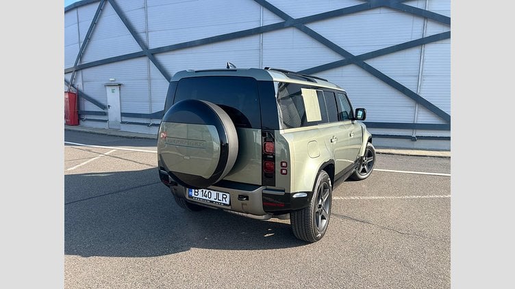 2024 Approved Land Rover Defender 110 Pangea Green 3.0D I6 250CP X-Dynamic SE