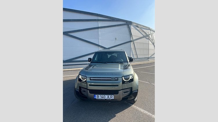 2024 Approved Land Rover Defender 110 Pangea Green 3.0D I6 250CP X-Dynamic SE
