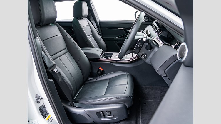 2024 認定中古車 Land Rover Range Rover Evoque オストゥーニパールホワイト P200（ガソリン） スタンダードホイールベース S
