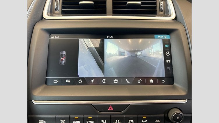 2020 認定中古車 Jaguar E-Pace フジホワイト P200 オートマチック全輪駆動 S