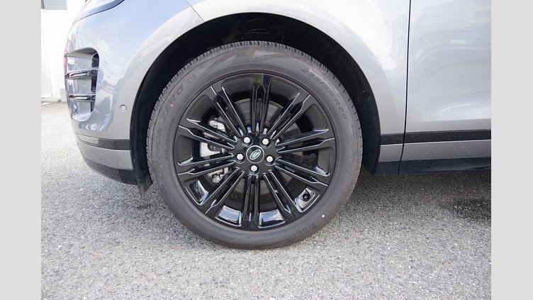 2024 認定中古車 Land Rover Range Rover Evoque アイガーグレイ P300eプラグインハイブリッド（ガソリン） スタンダードホイールベース DYNAMIC HSE