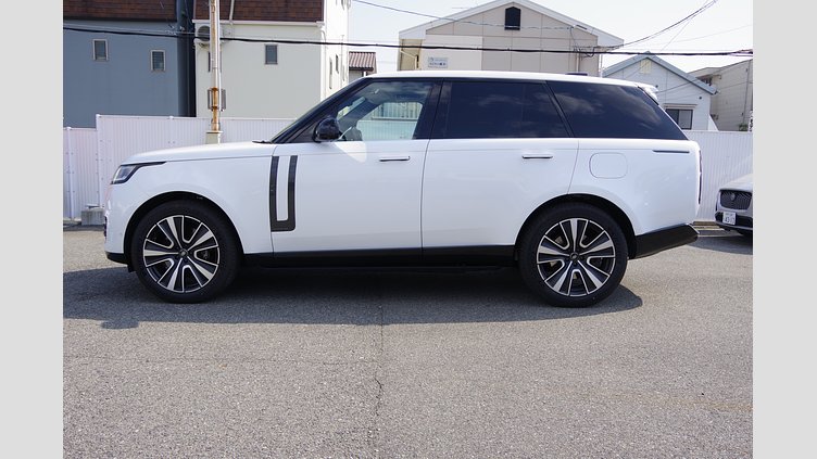 2025 認定中古車 Land Rover Range Rover オストゥーニパールホワイト（お取り扱いの有無については正規ディーラーにお問い合わせください） P550 AWD PHEV（AT） スタンダードホイールベース Autobiography