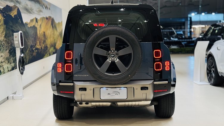 2025 新車 Land Rover Defender 110 Tasman Blue D300 X-Dynamic HSE