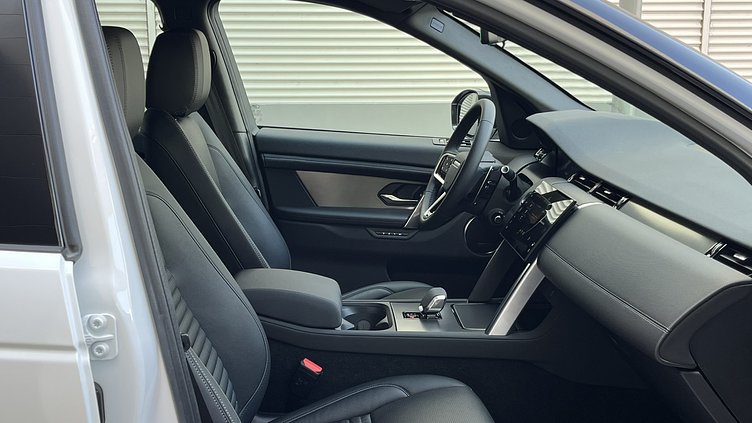 2024 認證中古車 Land Rover Discovery Sport Ostuni Pearl White 珍珠白 P250 汽油輕油電混合 標準軸距 Dynamic SE