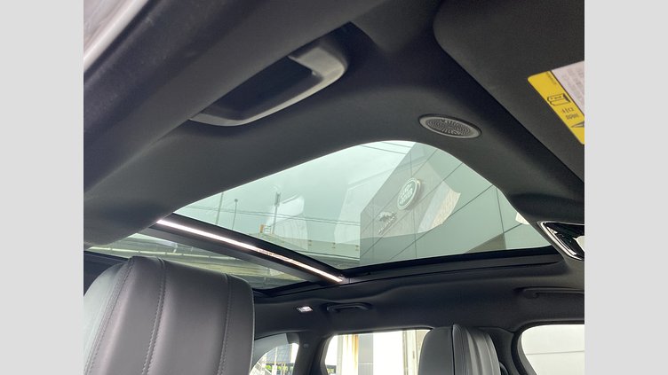 2025 認定中古車 Land Rover Range Rover Velar カルパチアングレイ D200マイルドハイブリッド（ディーゼル） スタンダードホイールベース Dynamic HSE
