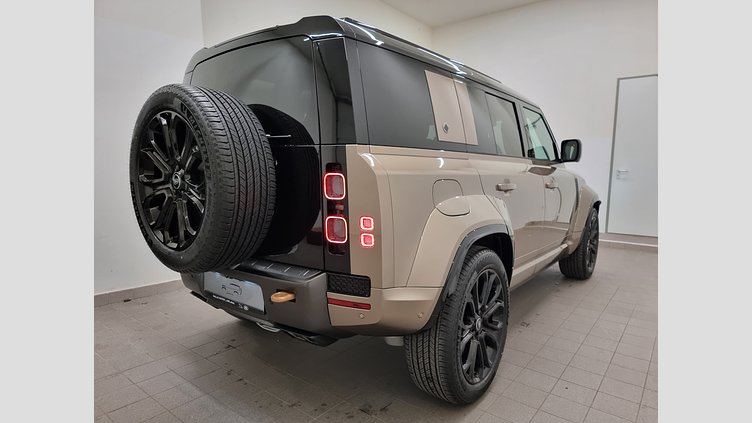 2025 Nova vozila Land Rover Defender 110 Petra Cooper P635 AWD AUTOMATIC MHEV OCTA
