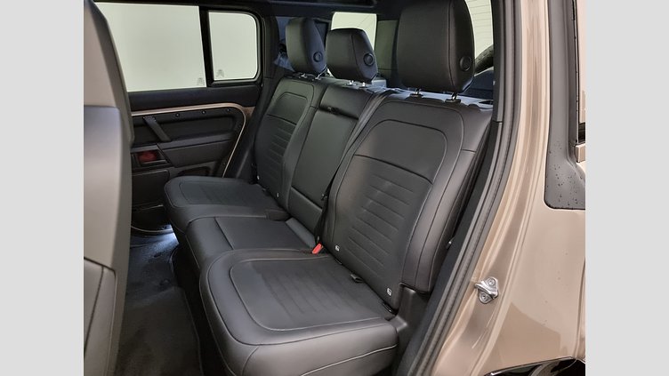 2025 Nova vozila Land Rover Defender 110 Petra Cooper P635 AWD AUTOMATIC MHEV OCTA