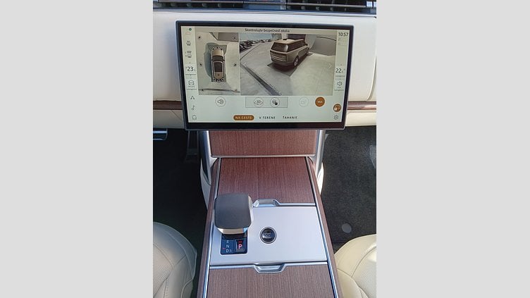 2025 SKLADOVÉ VOZIDLÁ Land Rover Range Rover Charente Grey 3.0D MHEV 350PS  MHEV HSE LWB AWD 