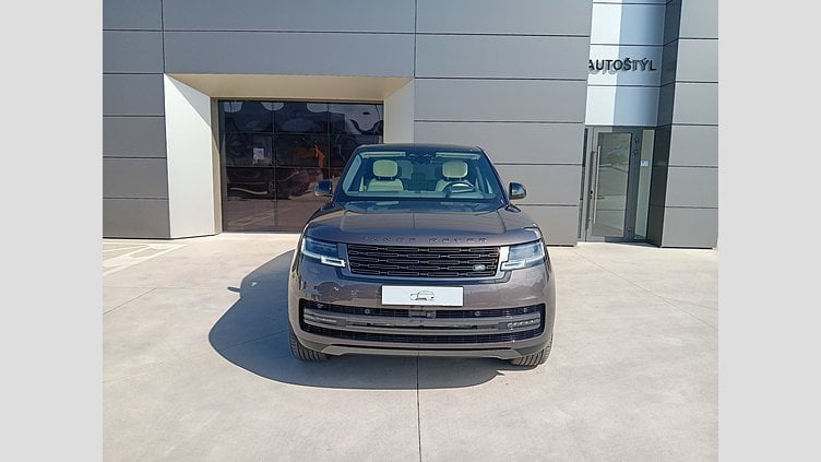 2025 SKLADOVÉ VOZIDLÁ Land Rover Range Rover Charente Grey 3.0D MHEV 350PS  MHEV HSE LWB AWD 