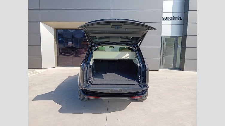 2025 SKLADOVÉ VOZIDLÁ Land Rover Range Rover Charente Grey 3.0D MHEV 350PS  MHEV HSE LWB AWD 