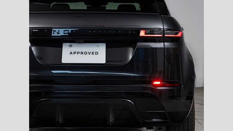 2024 認定中古車 Land Rover Range Rover Evoque カルパチアングレイ P300eプラグインハイブリッド（ガソリン） スタンダードホイールベース DYNAMIC HSE