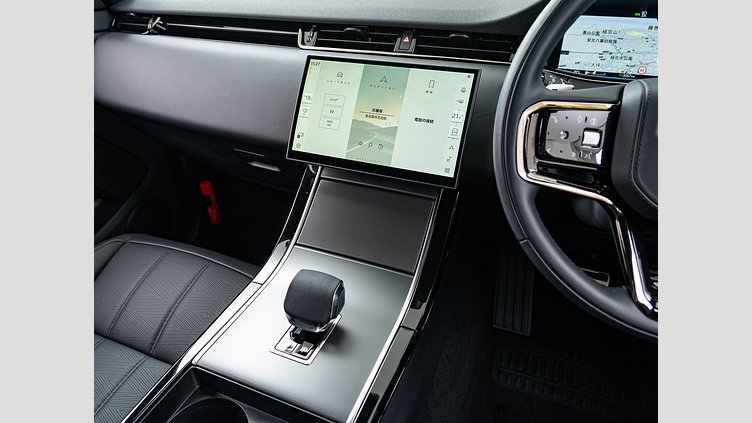 2024 認定中古車 Land Rover Range Rover Evoque カルパチアングレイ P300eプラグインハイブリッド（ガソリン） スタンダードホイールベース DYNAMIC HSE