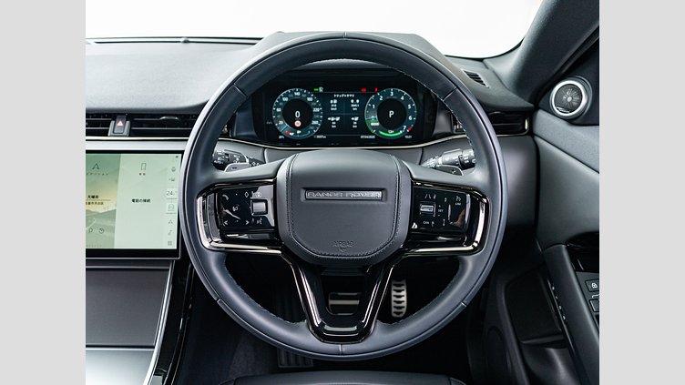2024 認定中古車 Land Rover Range Rover Evoque カルパチアングレイ P300eプラグインハイブリッド（ガソリン） スタンダードホイールベース DYNAMIC HSE