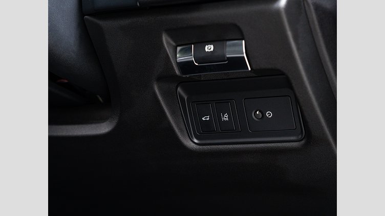 2019 認定中古車 Jaguar E-Pace ユーロンホワイト D180 オートマチック全輪駆動 R-DYNAMIC