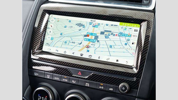 2019 認定中古車 Jaguar E-Pace ユーロンホワイト D180 オートマチック全輪駆動 R-DYNAMIC