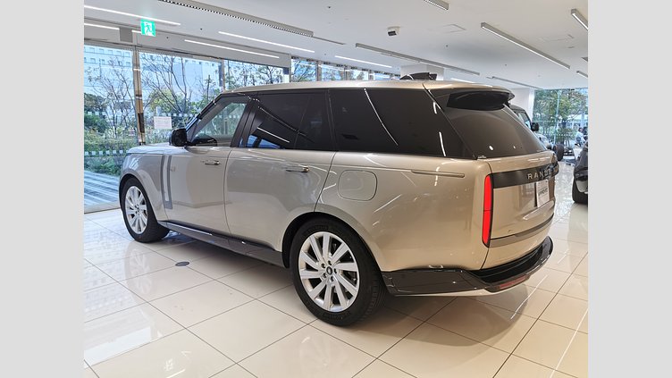 2023 認定中古車 Land Rover Range Rover バトゥミゴールド P440 AWD PHEV（AT） スタンダードホイールベース SE
