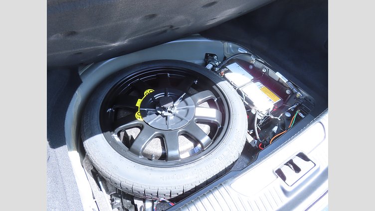 2017 認定中古車 Jaguar XJ Farallon Pearl Black 508PS XJR
