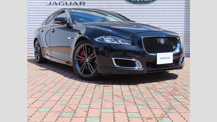 2017 認定中古車 Jaguar XJ Farallon Pearl Black 508PS XJR