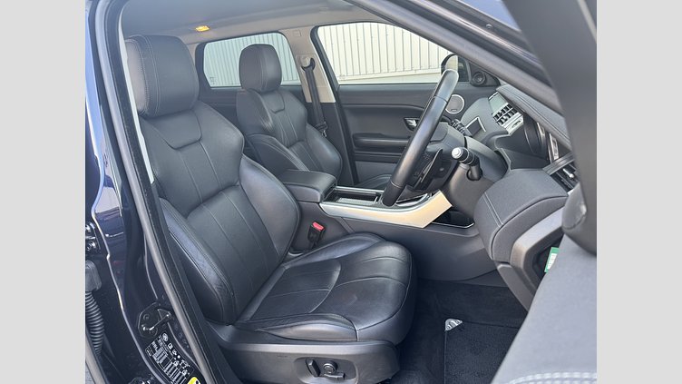2019 認定中古車 Land Rover Range Rover Evoque Loire Blue 2.0 litre i4D Diesel フリースタイルプラス