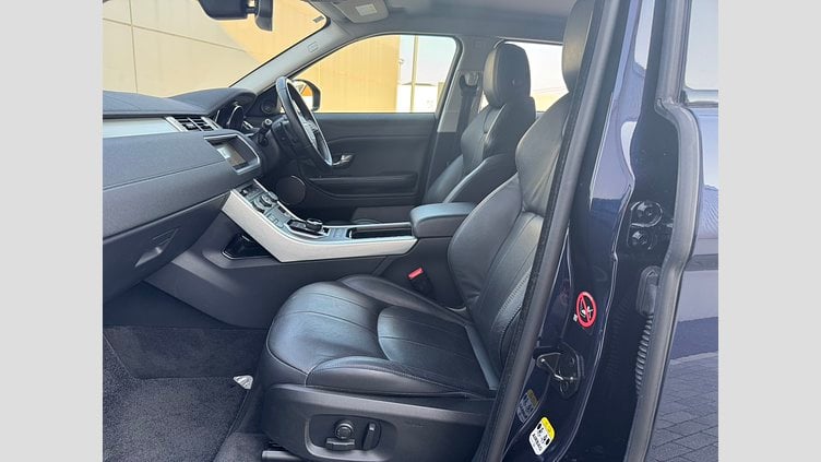 2019 認定中古車 Land Rover Range Rover Evoque Loire Blue 2.0 litre i4D Diesel フリースタイルプラス