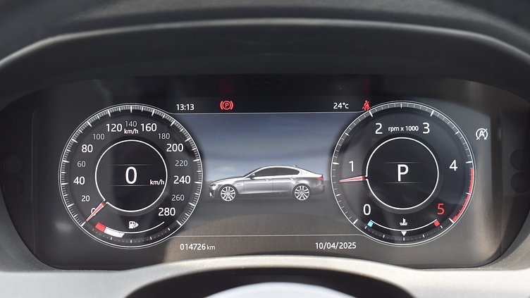 2020 認定中古車 Jaguar XE カルデラレッド D180 RWD AUTOMATIC 4 door Saloon S