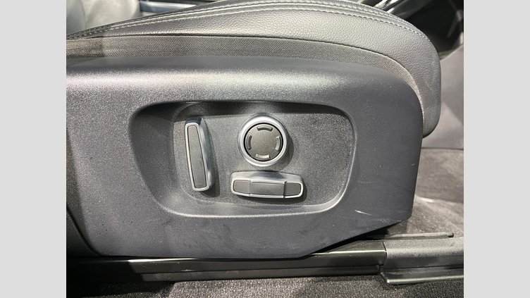 2021 認定中古車 Land Rover Range Rover Evoque サントリーニブラック D200 AWD（オートマチック）MHEV S