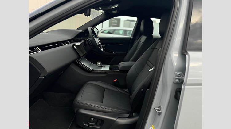 2024 認定中古車 Land Rover Range Rover Evoque アロイオスグレイ D200マイルドハイブリッド（ディーゼル） スタンダードホイールベース S