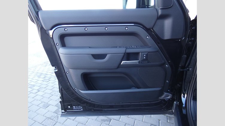 2025 Approved Land Rover Defender 110 Santorini Black Дизель D250 MHEV X-Dynamic SE