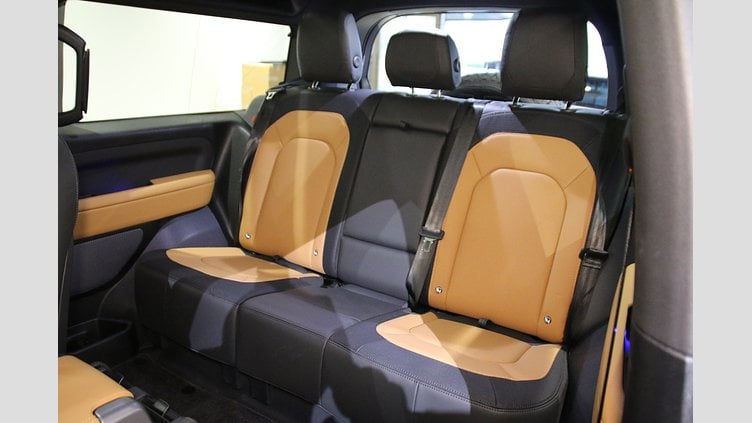 2024 認定中古車 Land Rover Defender 90 アイガーグレイ D300 AWD（AT） X-DYNAMIC HSE