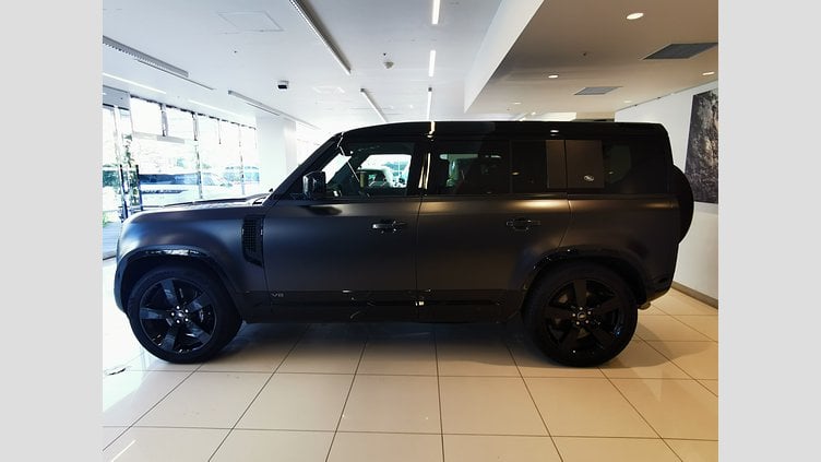 2024 認定中古車 Land Rover Defender 110 カルパチアングレイ P525 AWD (AT) V8 CARPATHIAN EDITION