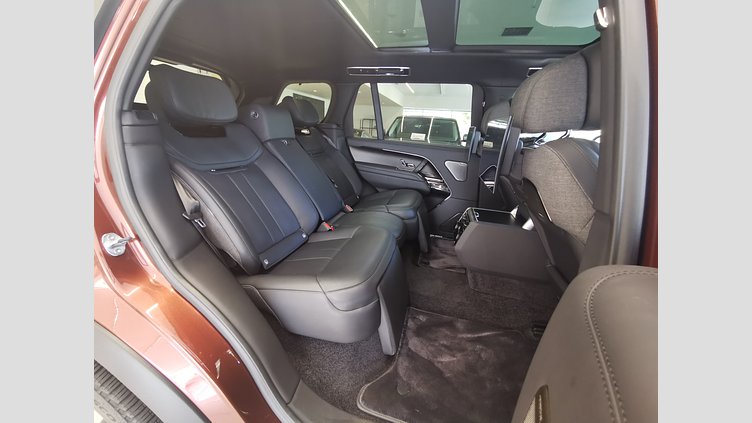 2023 認定中古車 Land Rover Range Rover サンライズカッパー - グロスフィニッシュ P530 AWD（AT） ロングホイールベース SV