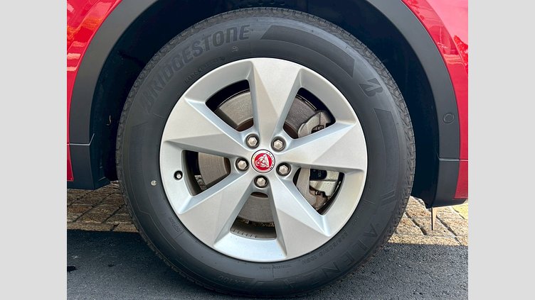 2019 認定中古車 Jaguar E-Pace フィレンツェレッド P250 オートマチック全輪駆動 R-DYNAMIC S